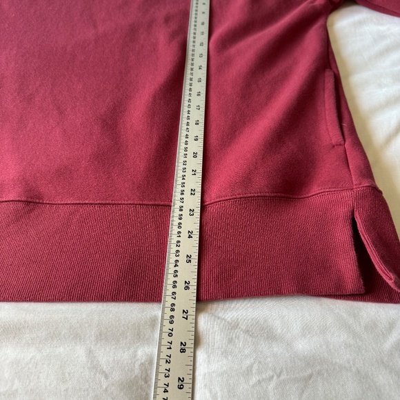 Kirkland Signature Womens Cozy Long Sleeve Sweatshirt Burgundy Sz Large Pockets - Picture 11 of 13